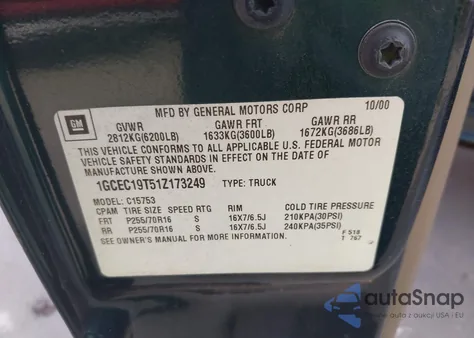 2001 Chevrolet Silverado 1500 Ls z USA, uszkodzony, nr VIN 1GCEC19T51Z173249